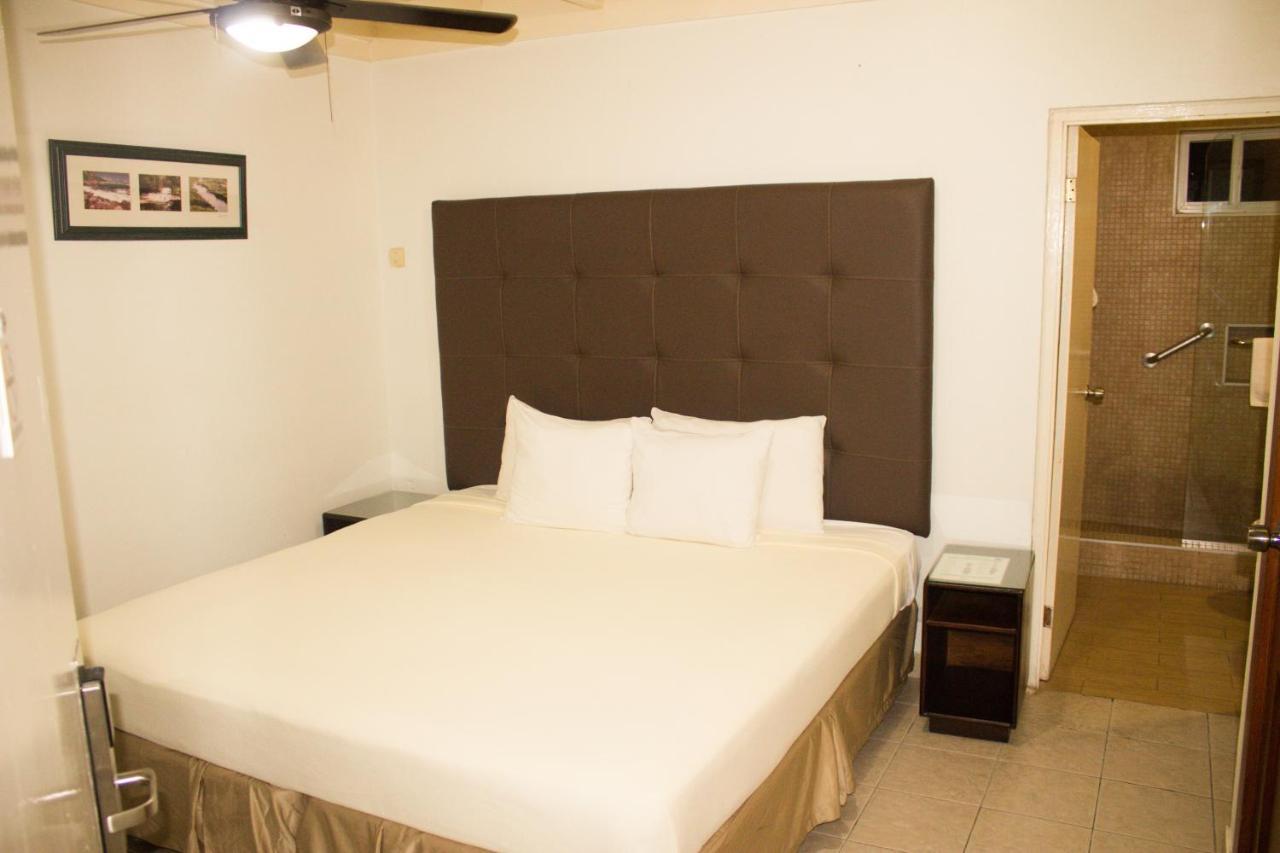 Altamont West Hotel Монтего Бей Екстериор снимка
