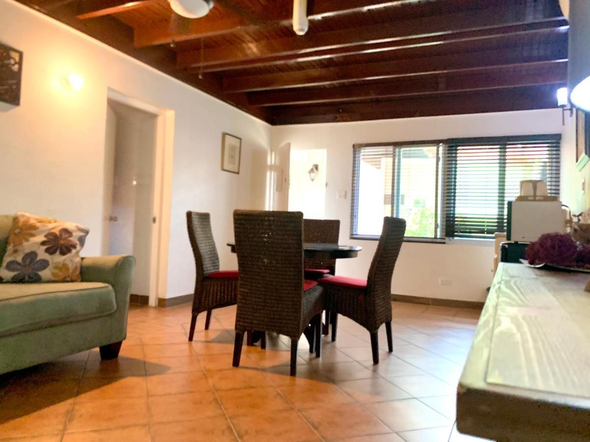 Altamont West Hotel Монтего Бей Екстериор снимка