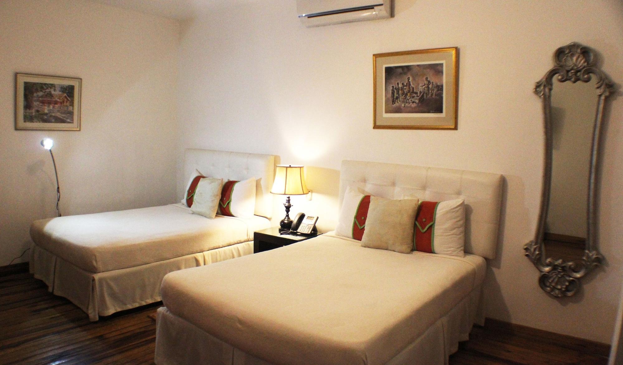 Altamont West Hotel Монтего Бей Екстериор снимка